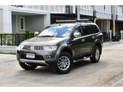 Mitsubishi Pajero 2.5 GT 2WD ปี2012  เกียร์ ออโต้ เครื่องยนต์ ดีเซล สีน้ำตาล